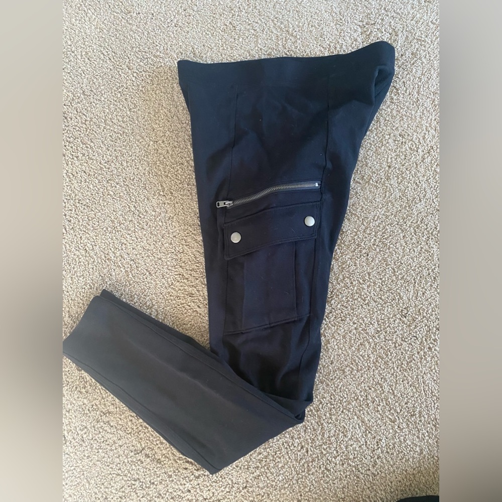 High Waisted Cargo Leggings